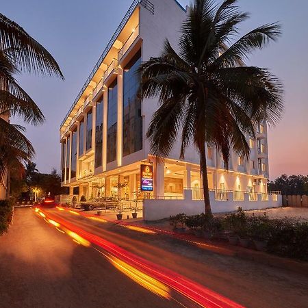 Shivas Galaxy Hotel Devanahalli Exteriér fotografie