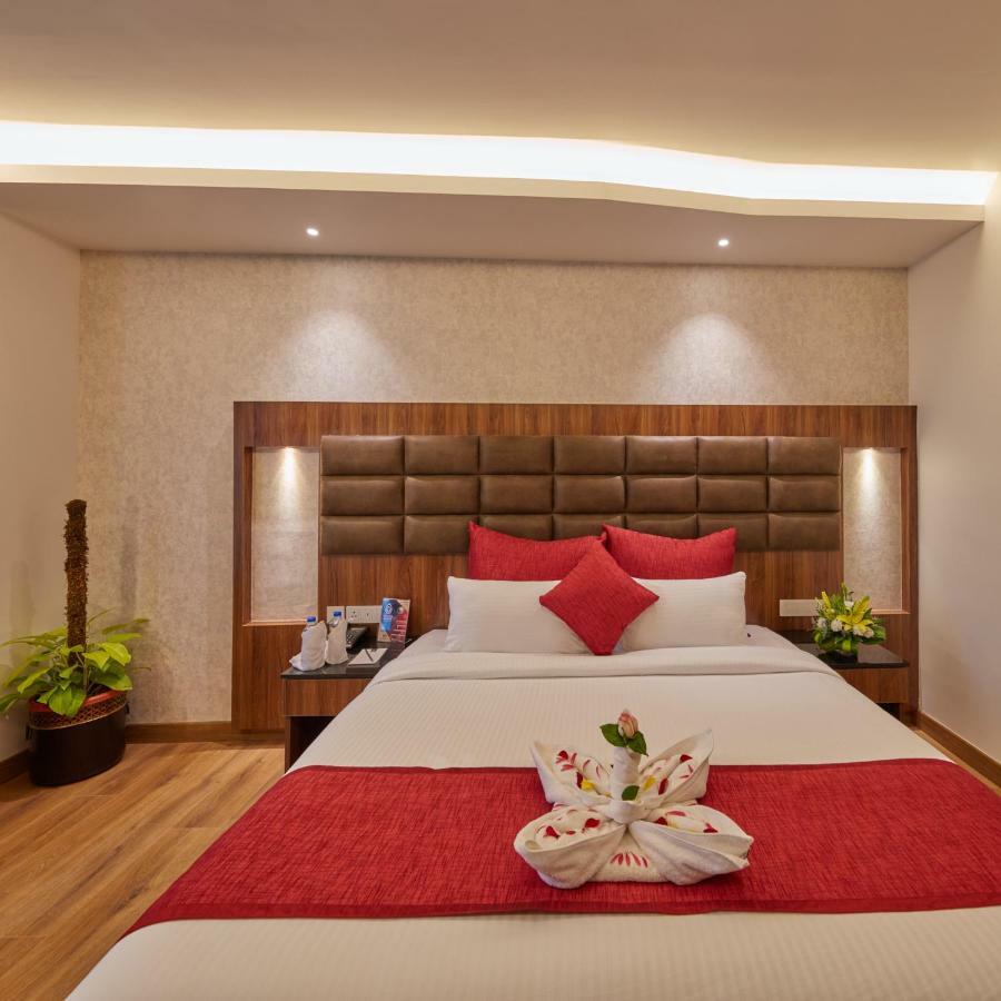 Shivas Galaxy Hotel Devanahalli Exteriér fotografie