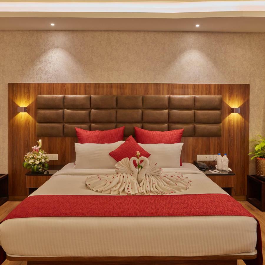 Shivas Galaxy Hotel Devanahalli Exteriér fotografie