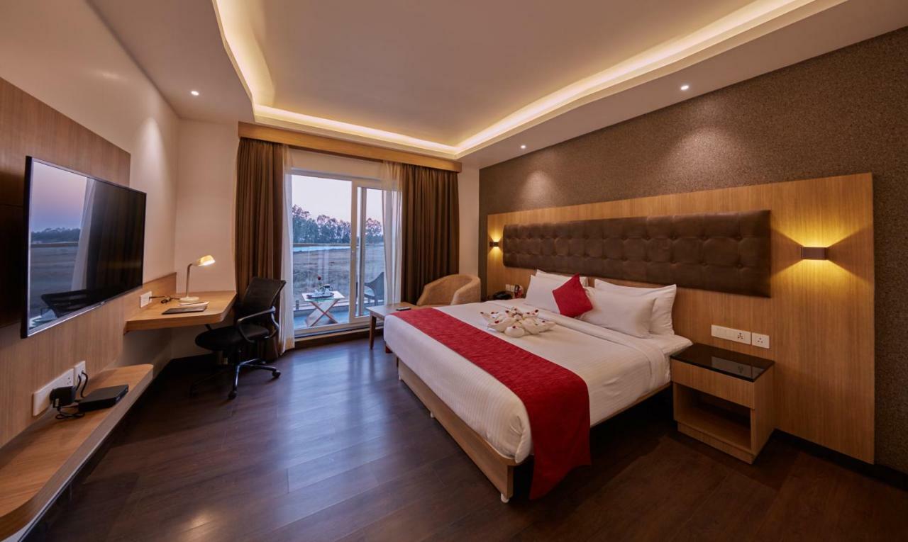 Shivas Galaxy Hotel Devanahalli Exteriér fotografie