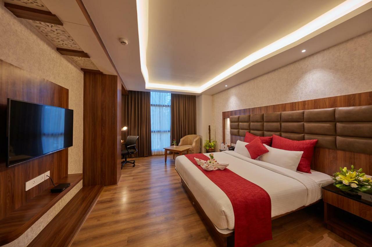 Shivas Galaxy Hotel Devanahalli Exteriér fotografie