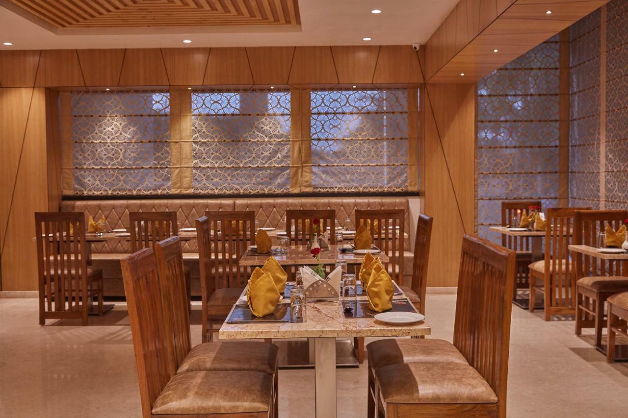 Shivas Galaxy Hotel Devanahalli Exteriér fotografie